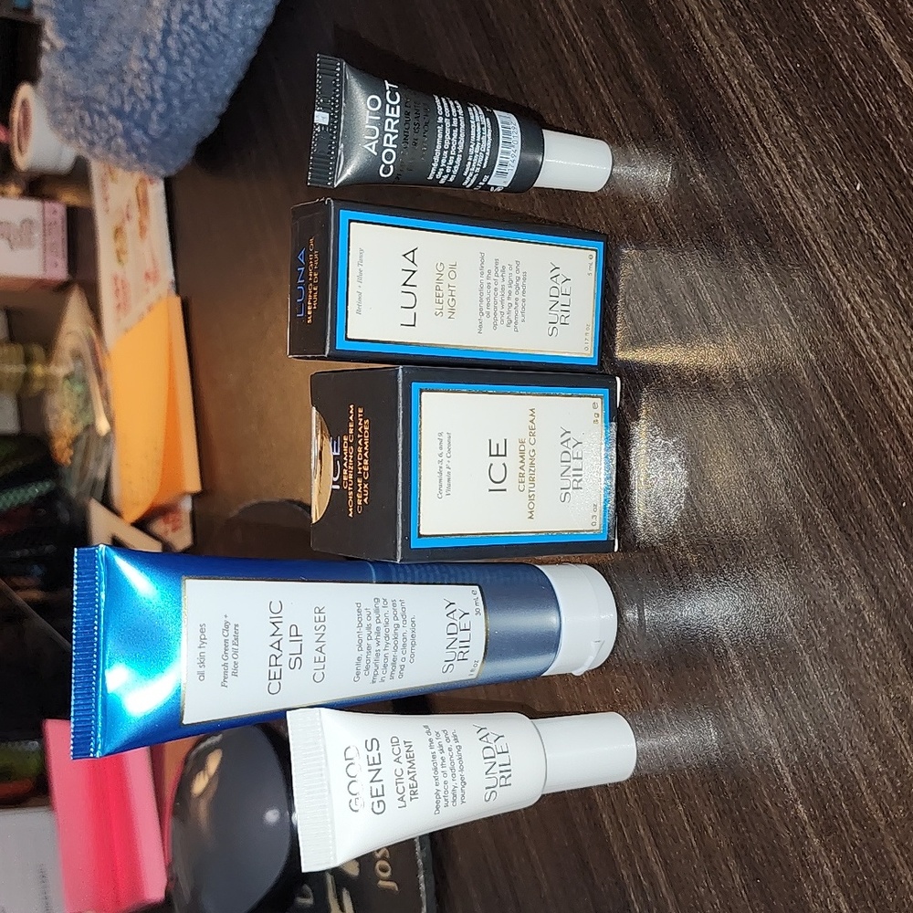 Sunday Riley Travel Size Skincare Set